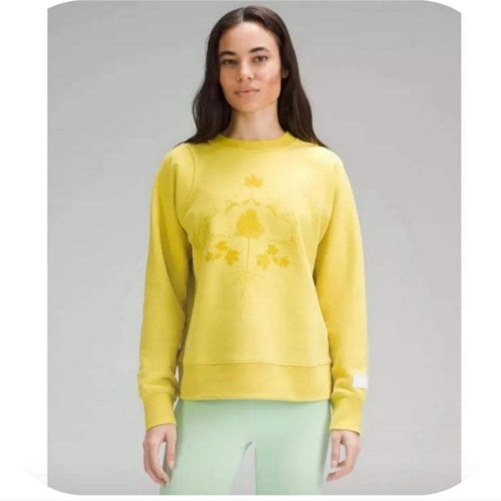 Lululemon Team Canada Loungeful Crewneck Pullover | Yellow Pear | 4